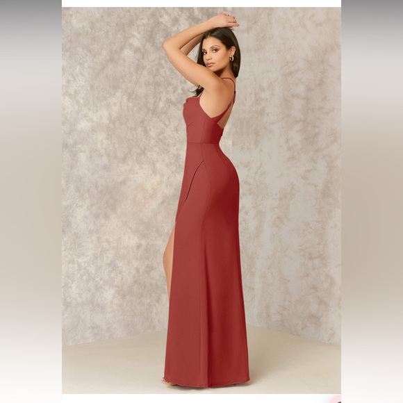 AZAZIE X KENDALL + KYLIE
Cowl Scoop Chiffon Mermaid Dress Terracotta - Picture 6 of 9